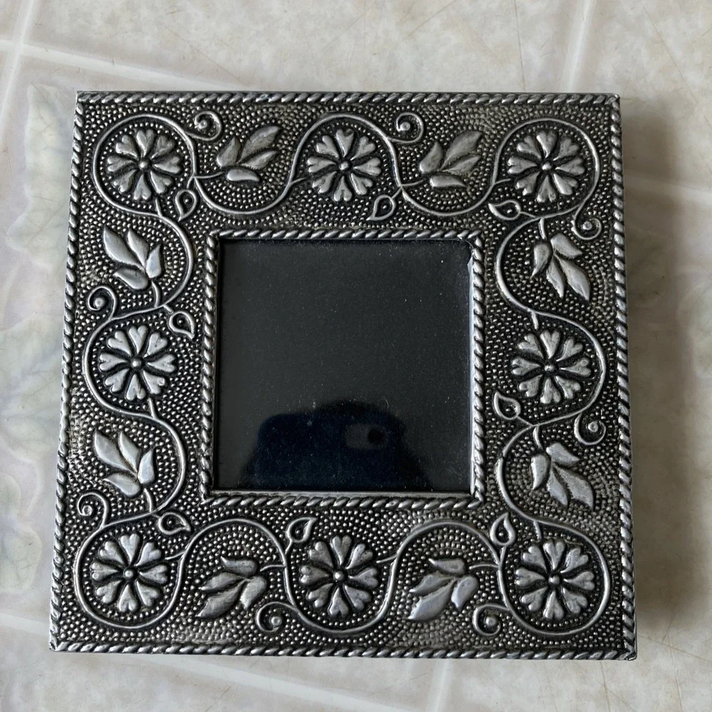 Ornate Metal Photo Frame Embossed Floral Vine Design 5 1/2